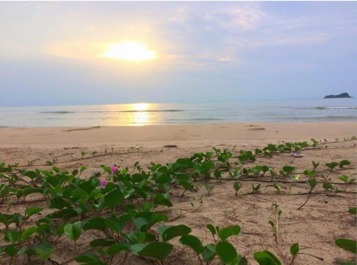 Khaotao Homestay เขาเต่าโฮมสเตย์ Luaran gambar